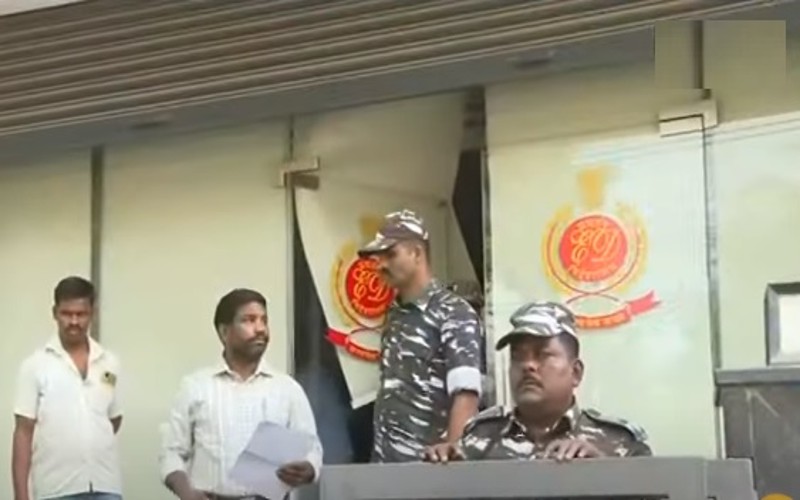 அமலாக்கத்துறை அதிகாரிகள் மீது வழக்குப்பதிவு செய்து காவல்துறையினர் அதிரடி!
