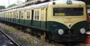 மிக்ஜாம் புயலினால் சென்னையில் காலை 8 மணி வரை மின்சார ரயில் சேவை நிறுத்தம்.... தெற்கு ரயில்வே அறிவிப்பு!