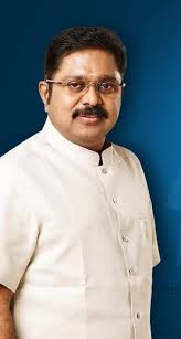 முதல் செஸ் வீராங்கனை வைஷாலி-டிடிவி தினகரன் பாராட்டு !!