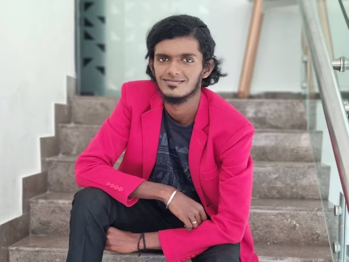 உதவி செய்வதற்காகவே சம்பாதிக்கணும்னு தோணுது .....மெய் சிலர்க்க வைக்கும் KPY பாலாவின் பதில்!