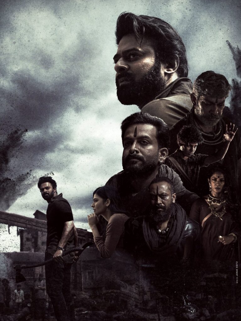 'சலார்' பட முதல் டிக்கெட்டை பெற்ற 'பாகுபலி' பட இயக்குனர்....வைரலாகும் புகைப்படம்!