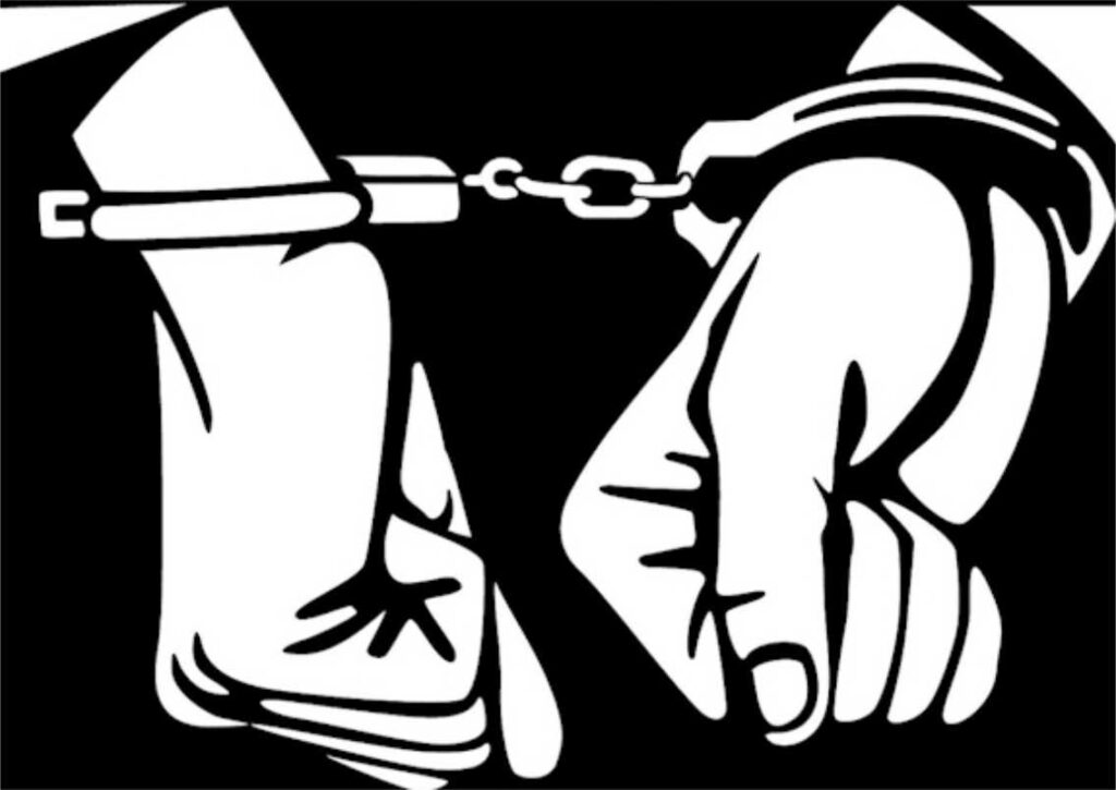 பெண்களிடம் நிர்வாண வீடியோ பேசியதால் காதலி புகார் - காதலன் கைது!