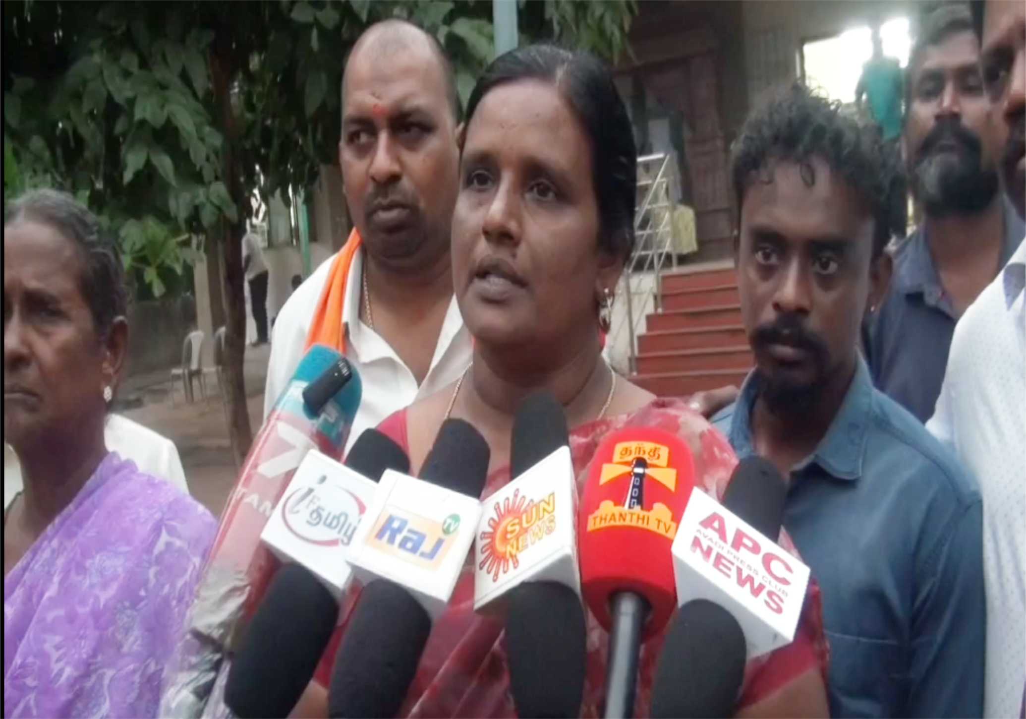 போலி ஆவண பத்திரப்பதிவுக்கு அதிகாரிகள் துணை போகக்கூடாது - அரசுக்கு கோரிக்கை!