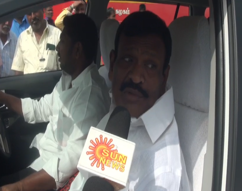 பேருந்துகள் இயங்குவதை ஆய்வு செய்த ஆவடி சட்டமன்ற உறுப்பினர் சாமு நாசர்