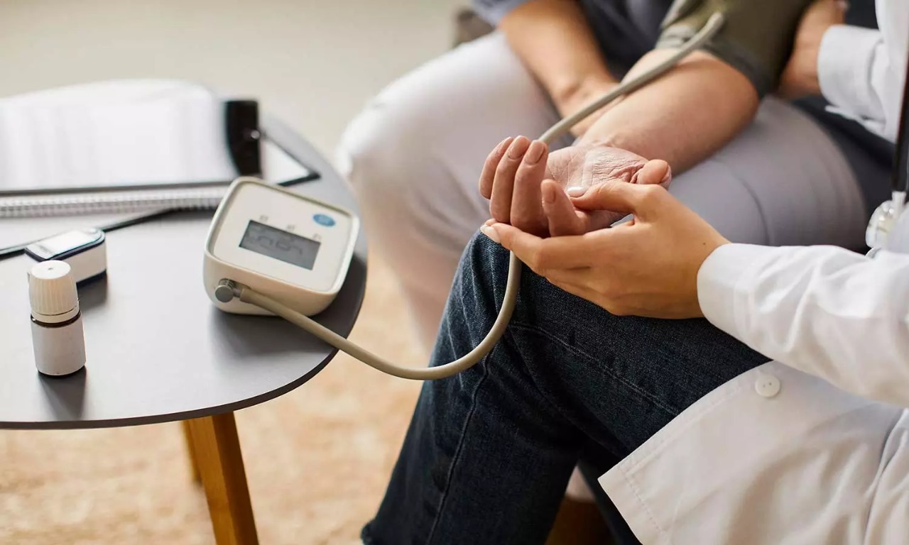 ரத்த அழுத்தத்தை கட்டுப்படுத்த சில சித்த வைத்திய குறிப்புகள்!