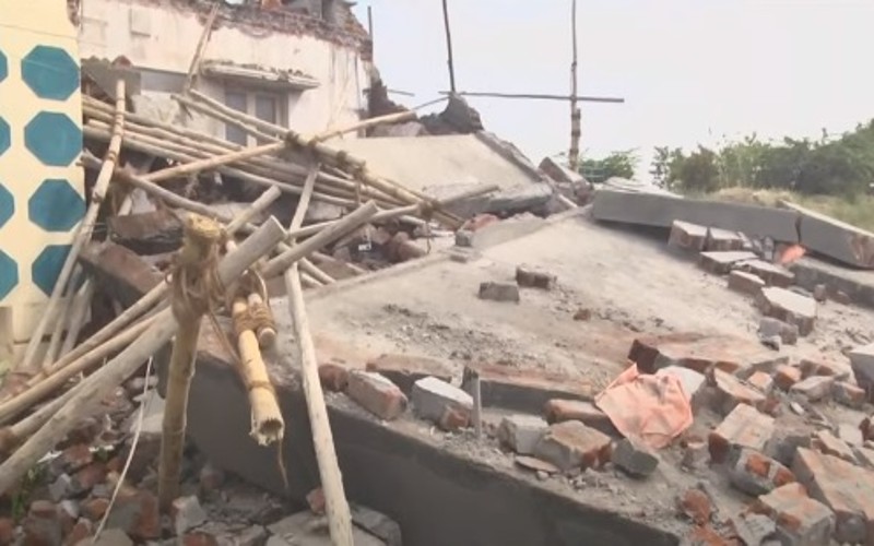 கட்டடம் இடிந்து பணியாளர் உயிரிழப்பு!