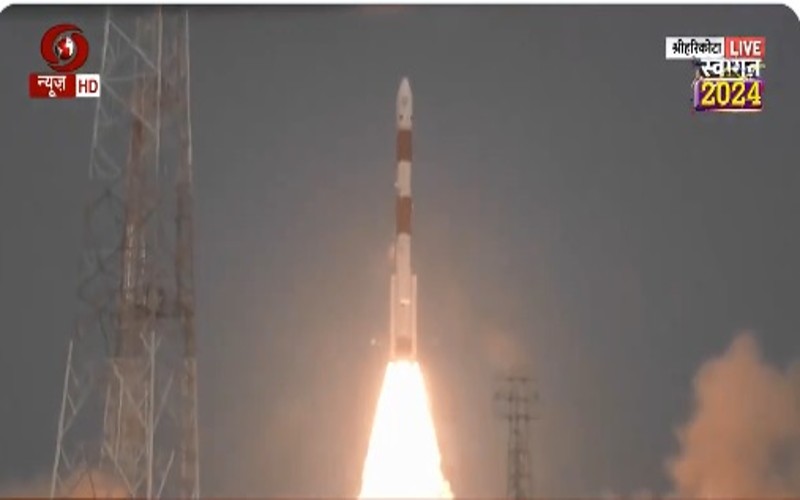 விண்ணில் பாய்ந்தது பிஎஸ்எல்வி சி58 ராக்கெட்!