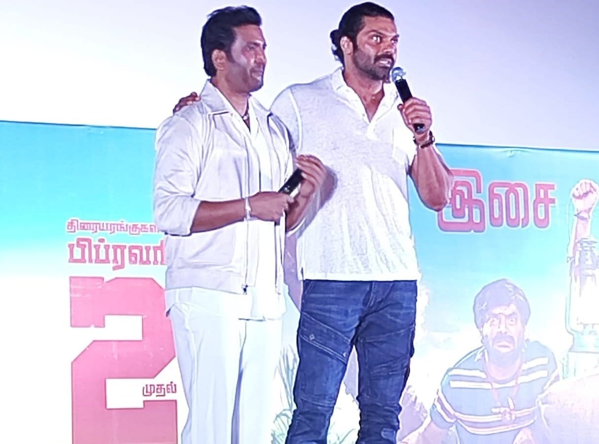 'டிடி ரிட்டன்ஸ் -பார்ட் 2' படத்தை தயாரிக்கும் பிரபல தமிழ் நடிகர்!