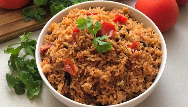 ஈஸியான லஞ்ச் பாக்ஸ் ரெசிபி..... தக்காளி பிரியாணி செய்வது எப்படி?