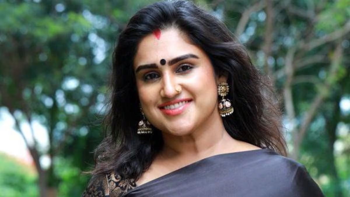 பிரபல நடன இயக்குனரை கரம் பிடிக்கும் வனிதா விஜயகுமார்..... 4வது திருமணம் குறித்து அறிவிப்பு!