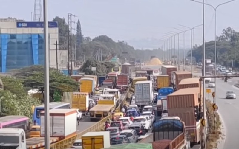 பொங்கல் பண்டிகை: அதிக அளவிலான மக்கள் சொந்த ஊர்களை நோக்கிப் பயணம்!