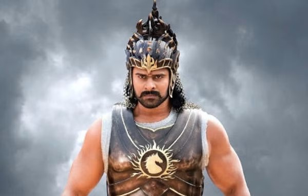 பிரபாஸ் ரசிகர்களே அலர்ட் ஆகுங்க.... அதிரடி அப்டேட் வந்தாச்சு!