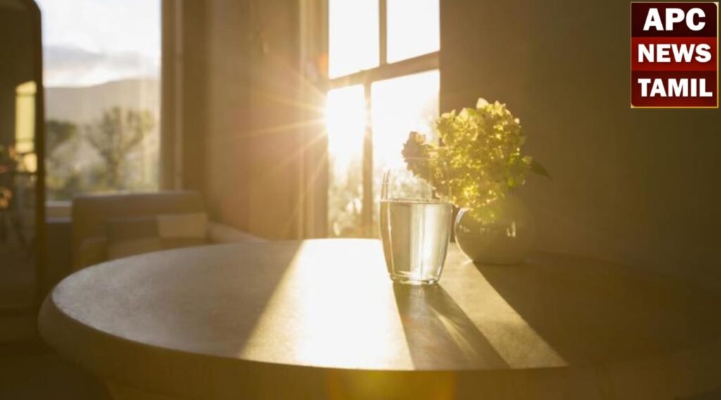 உலகிலேயே வெண்மையானது "சூரியனின் ஒளி" மட்டுமே என்றார். சூரியனை வைத்துதான் மற்ற எல்லா பொருட்களும் பிரகாசமாக தெரிகிறது என்றார்