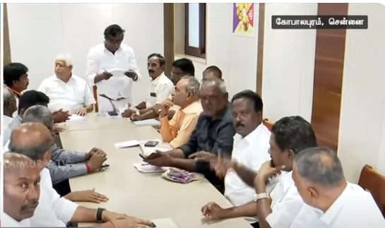 "கோரிக்கைகளை நிறைவேற்றாவிட்டால் மீண்டும் வேலைநிறுத்தத்தைத் தொடங்குவோம்"- அண்ணா தொழிற்சங்கம் அறிவிப்பு!