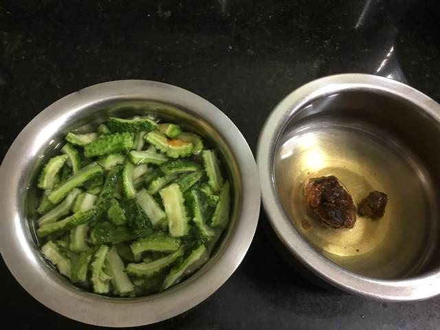 கசப்பில்லாத பாகற்காய் சட்னி செய்வது எப்படி?