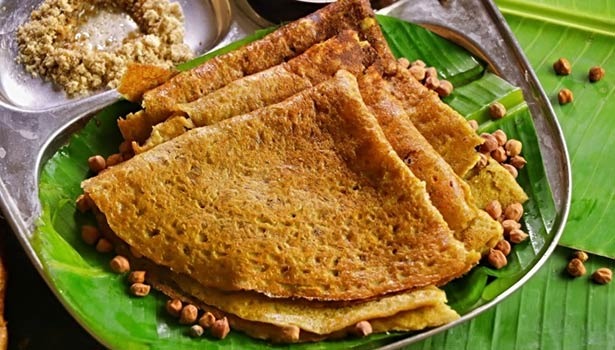 பிரேக் ஃபாஸ்ட்க்கு ஒரு முறை கொண்டைக்கடலை தோசை செய்து பார்க்கலாம் வாங்க!