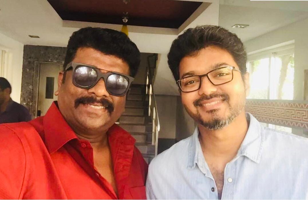 விஜய் கட்சியில் சேரும் பார்த்திபன்? .... வைரலாகும் ட்வீட்!