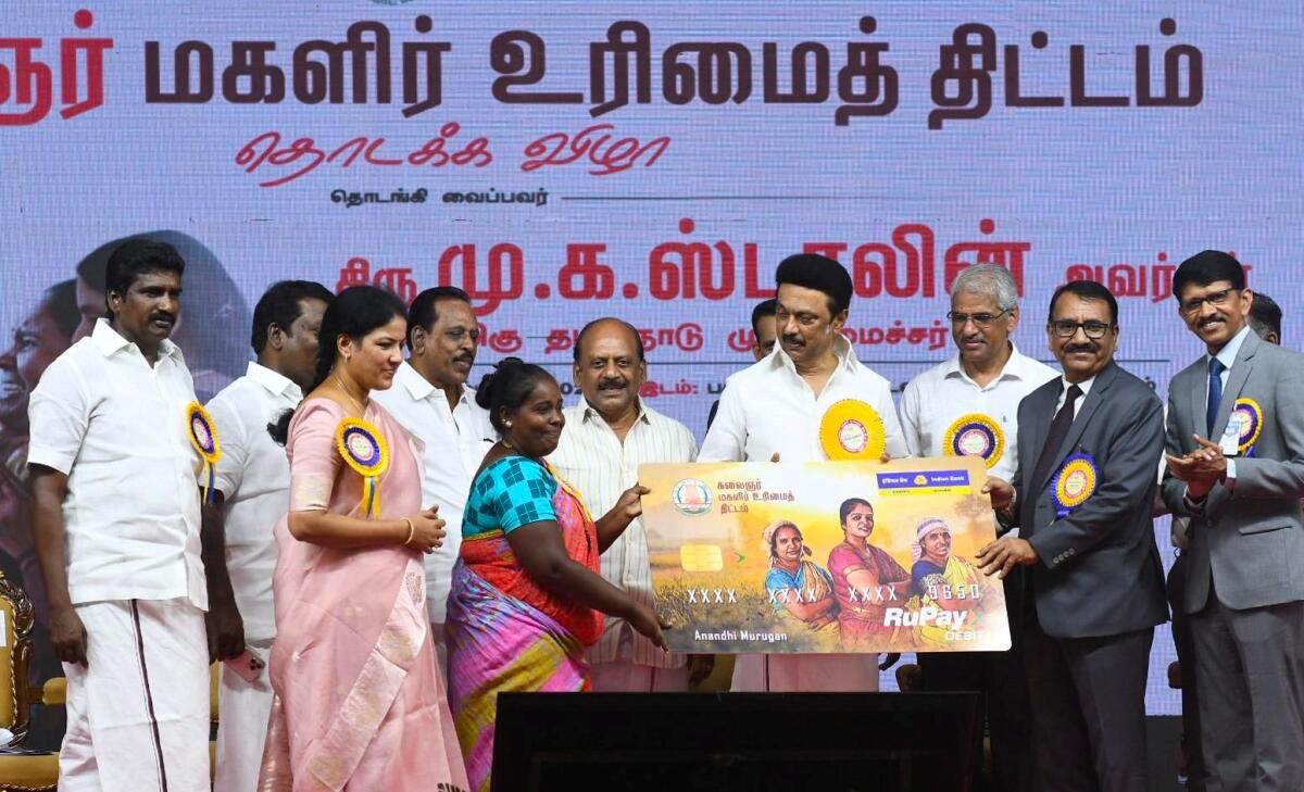 எப்பொழுதும் மக்களைப் பற்றியே சிந்திப்பவர்தான் ஸ்டாலின்... நெட்டிசன்கள் கருத்து