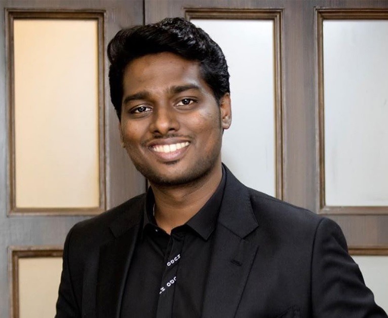 அட்லீ இயக்கியிருந்த அந்த படம் எனக்கு பிடிக்கும்.... ஜூனியர் என்டிஆர் பேட்டி!