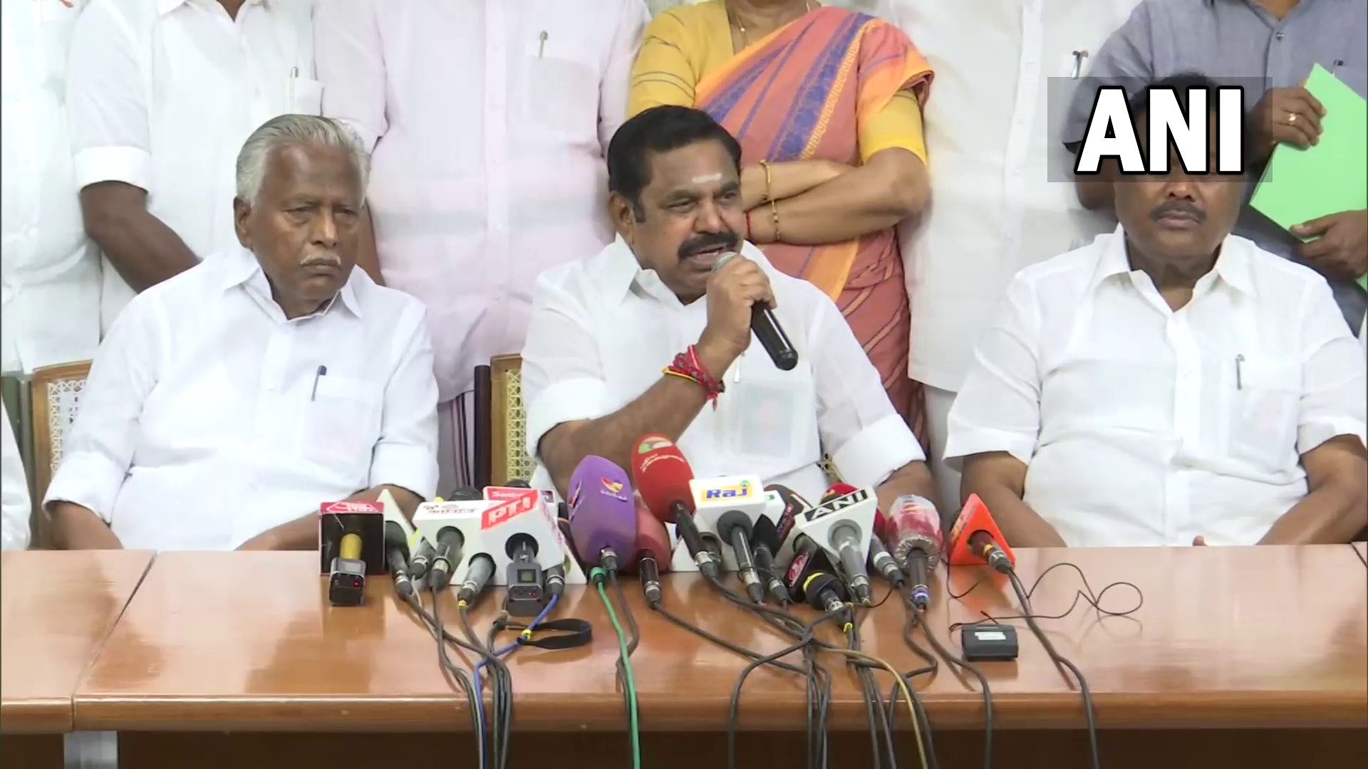 அ.தி.மு.க.வின் 2- ம் கட்ட வேட்பாளர் பட்டியல் வெளியானது!