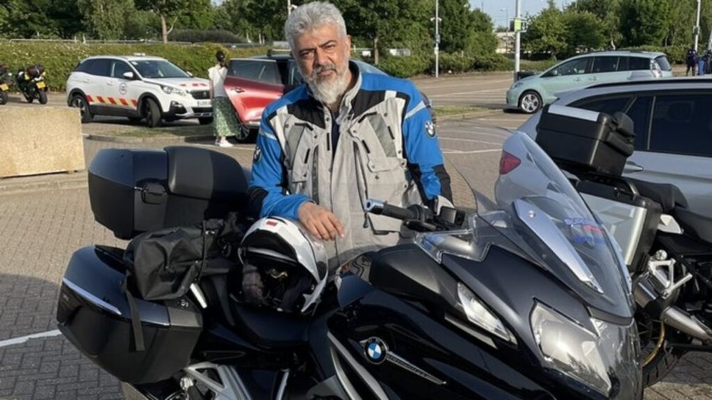 நண்பர்களுடன் சமைத்து சாப்பிட்ட நடிகர் அஜித்!