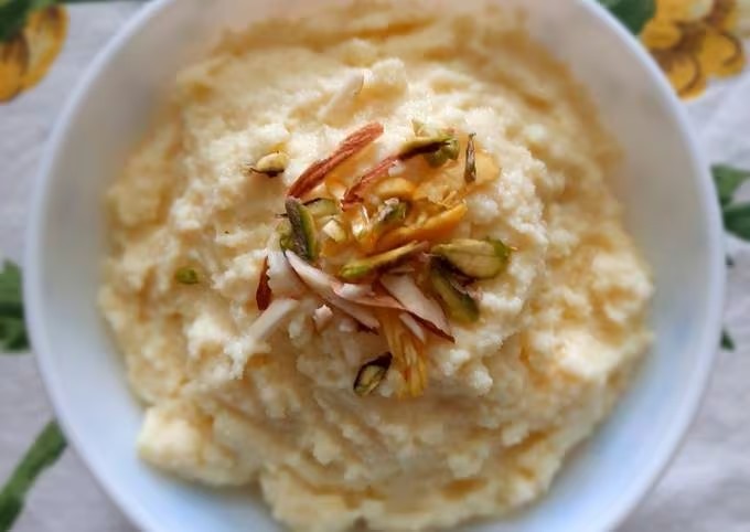 மீண்டும் மீண்டும் சுவைக்க தூண்டும் பன்னீர் அல்வா..... செய்வது எப்படி?