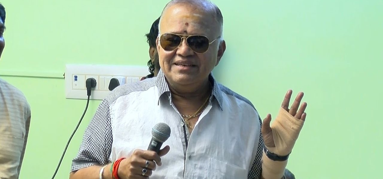 டப்பிங் யூனியன் தேர்தல்..... செய்தியாளர்கள் சந்திப்பில் பேசிய தலைவர் ராதாரவி!