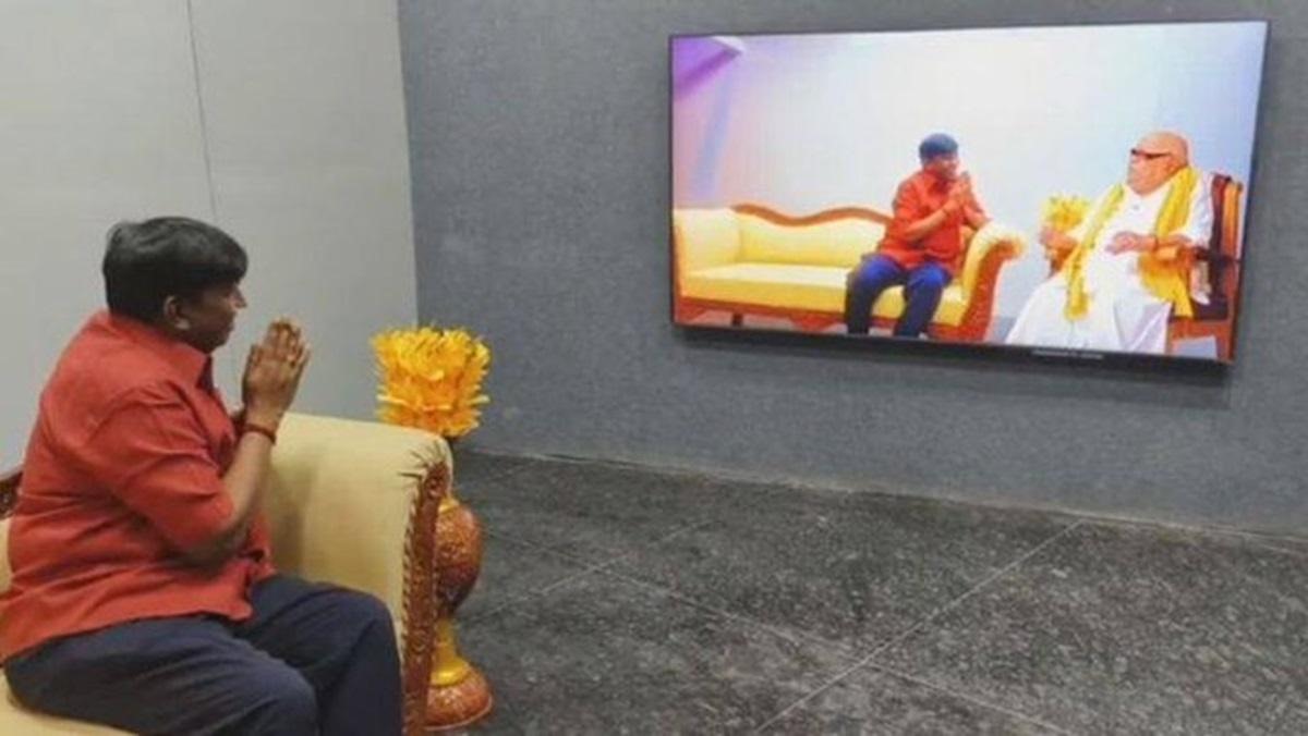 இது கலைஞர் ஐயாவின் சமாதி அல்ல சன்னதி..... நடிகர் வடிவேலு நெகிழ்ச்சி!