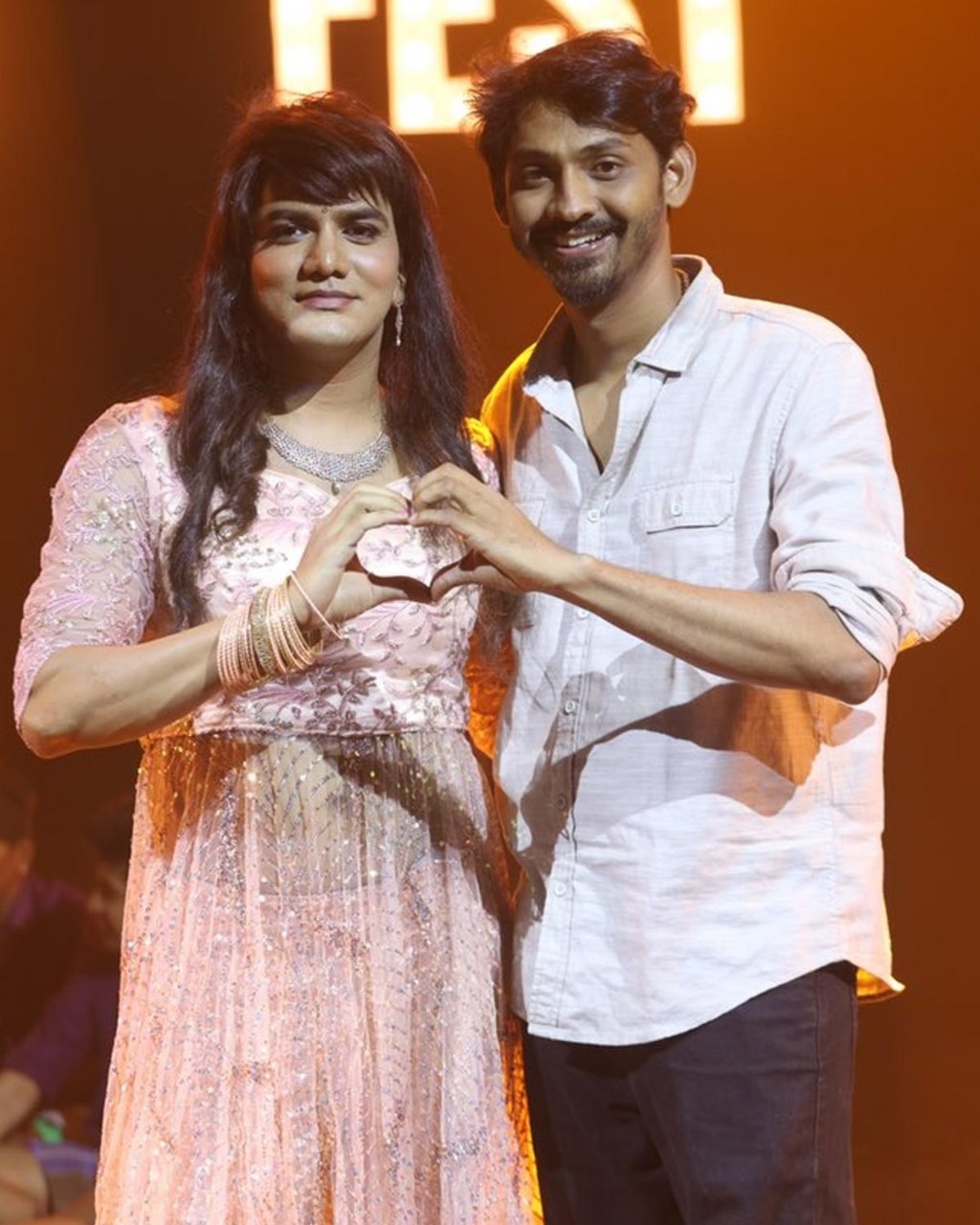 லேடி கெட்டப்பில் கவின்..... வைரலாகும் க்யூட் போட்டோஸ்!