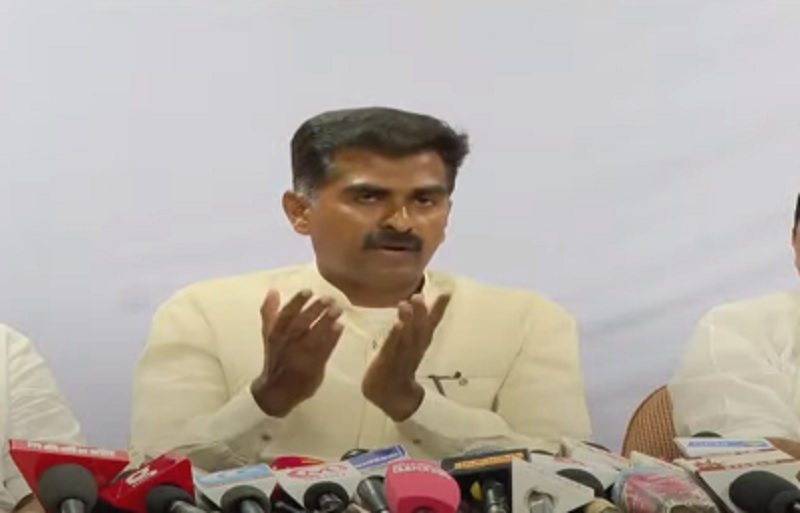 "தேர்தலில் மதவாத சக்திகளுக்கு முற்றுப்புள்ளி"- துரை வைகோ பேட்டி!