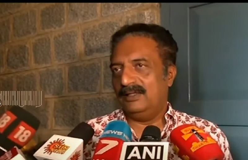 "ஓட்டுப்போடவில்லை என்றால் கேள்வி கேட்கும் உரிமை இருக்காது"- நடிகர் பிரகாஷ் ராஜ் பேட்டி!