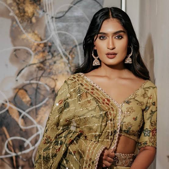 அதர்வா நடிக்கும் புதிய படம்.... தமிழில் அறிமுகமாகும் தெலுங்கு நடிகை!