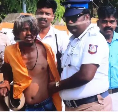 பள்ளி மாணவிகளை முதியவர்களின் ம பசிக்கு இறையாக்கிய நதியா