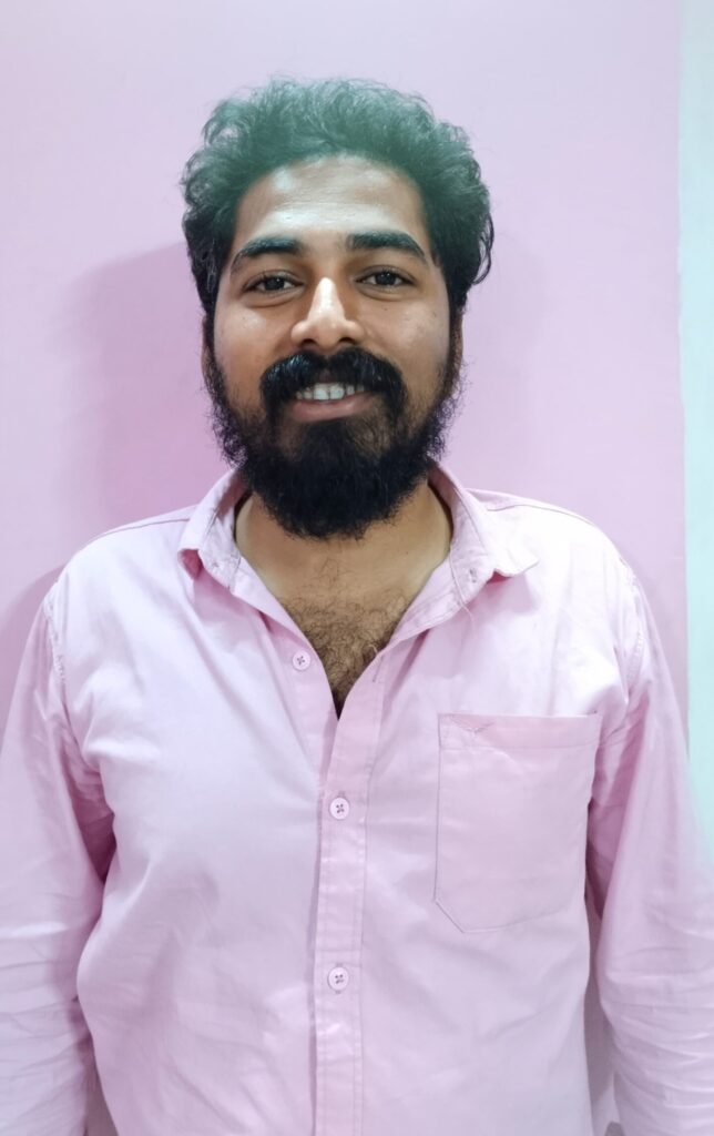 ஊழியரை தாக்கியதால் ! கைது செய்யப்பட்ட KGF விக்கி !