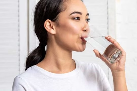 அளவுக்கு அதிகமாக தண்ணீர் குடிக்காதீர்கள்!