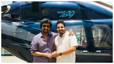 சூப்பர் ஸ்டாரை சந்தித்து வாழ்த்து பெற்ற 'ஆர்டிஎக்ஸ்' படக்குழுவினர்!