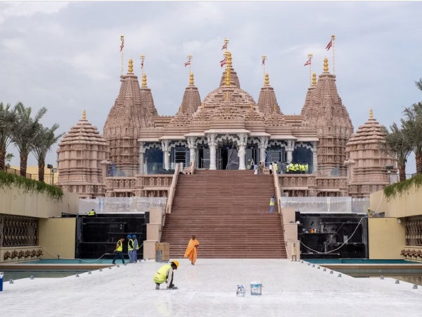 இந்திய கூட்டணி ஆட்சிக்கு வந்தால் ராமர் கோவிலுக்கு பூட்டு போட்டுவிடுவார்கள் - மோடியின் சர்ச்சை பேச்சு