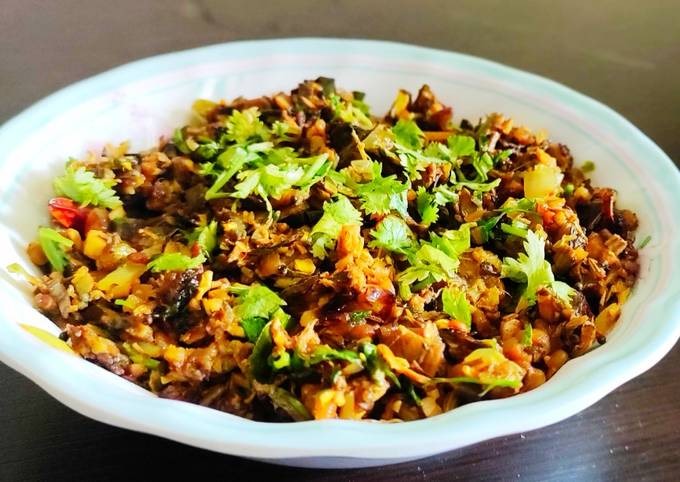 இன்னைக்கு வாழைப்பூ பருப்பு உசிலி செஞ்சு பார்க்கலாம்!