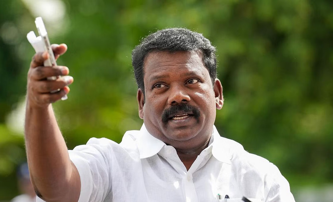 தமிழகத்தில் மோடிக்கு எதிராக கண்டனம் வலுக்கிறது. தமிழர்களை இழிவாக பேசுவதா? செல்வப் பெருந்தகை கண்டனம்.