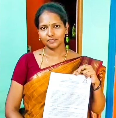 துப்புரவு பணியாளர் மகள்.. நகராட்சி ஆணையர்