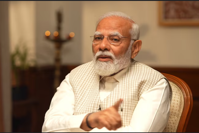 மகுடம் சூடப்போகும் ராகுல்காந்தி – புதிய கருத்துக்கணிப்பு