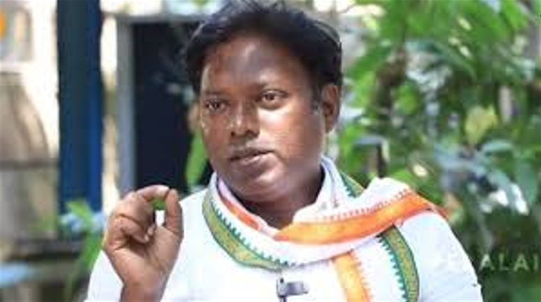 திருவள்ளூரில்  காங்கிரஸ் வேட்பாளர் சசிகாந் செந்தில் முன்னிலை