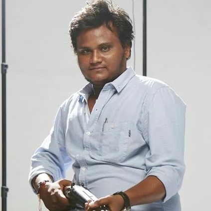 விலங்கு வெப் தொடர் இயக்குனருடன் கைகோர்க்கும் சூர்யா!