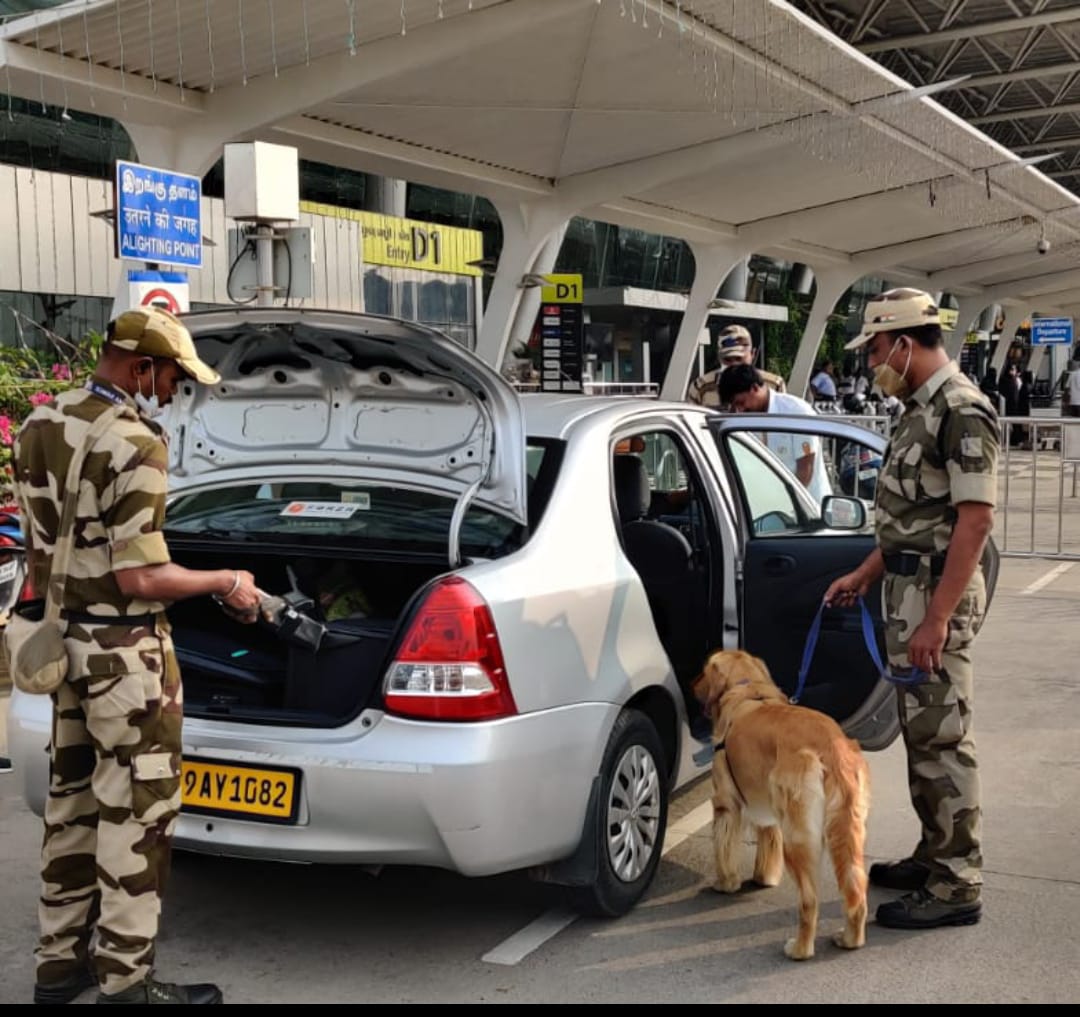 சென்னை-கொல்கத்தா விமானத்துக்கு வெடிகுண்டு மிரட்டல்