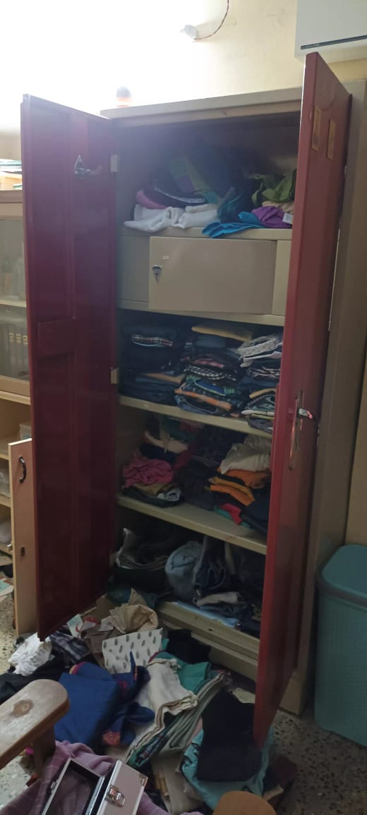 நிலக்கோட்டையில் அடுத்தடுத்து வீடுகளில் பணம் மற்றும் நகைகள் கொள்ளை