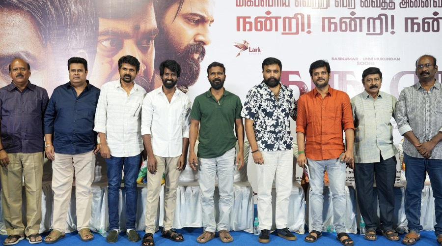 பேராதரவை தந்த ரசிகர்களுக்கு நன்றி தெரிவித்த 'கருடன்' படக்குழு!