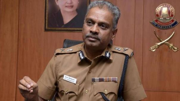 கடைசியாக காவல் உடை அணிகிறேன்.. கண்கலங்கிய காவல்துறை அதிகாரி