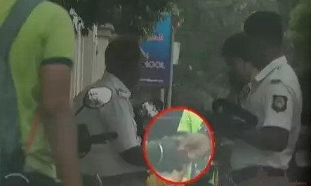 லஞ்சம் வாங்கிய 3 போக்குவரத்து போலீசார் சஸ்பென்ட்
