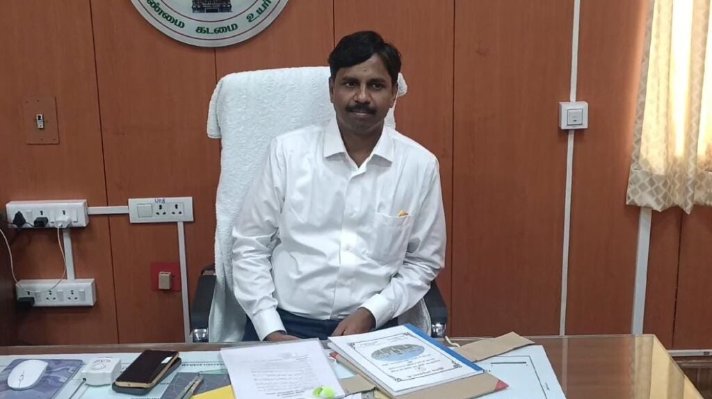 ஆவடி மாநகராட்சியின் புதிய ஆனணயராக கந்தசாமி ஐஏஎஸ் பொறுப்பேற்றார்