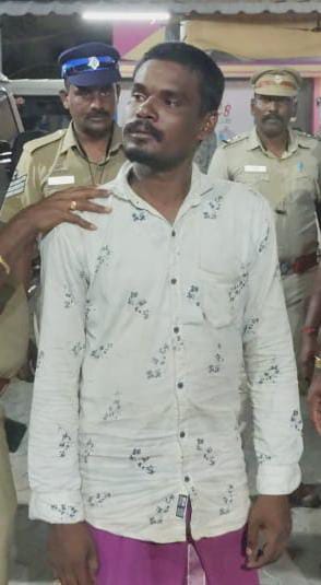 வாழ்ந்தால் கள்ளக்காதலனுடன் தான் வாழ்வேன் - சோகத்தில் முடிந்த வாழ்க்கை